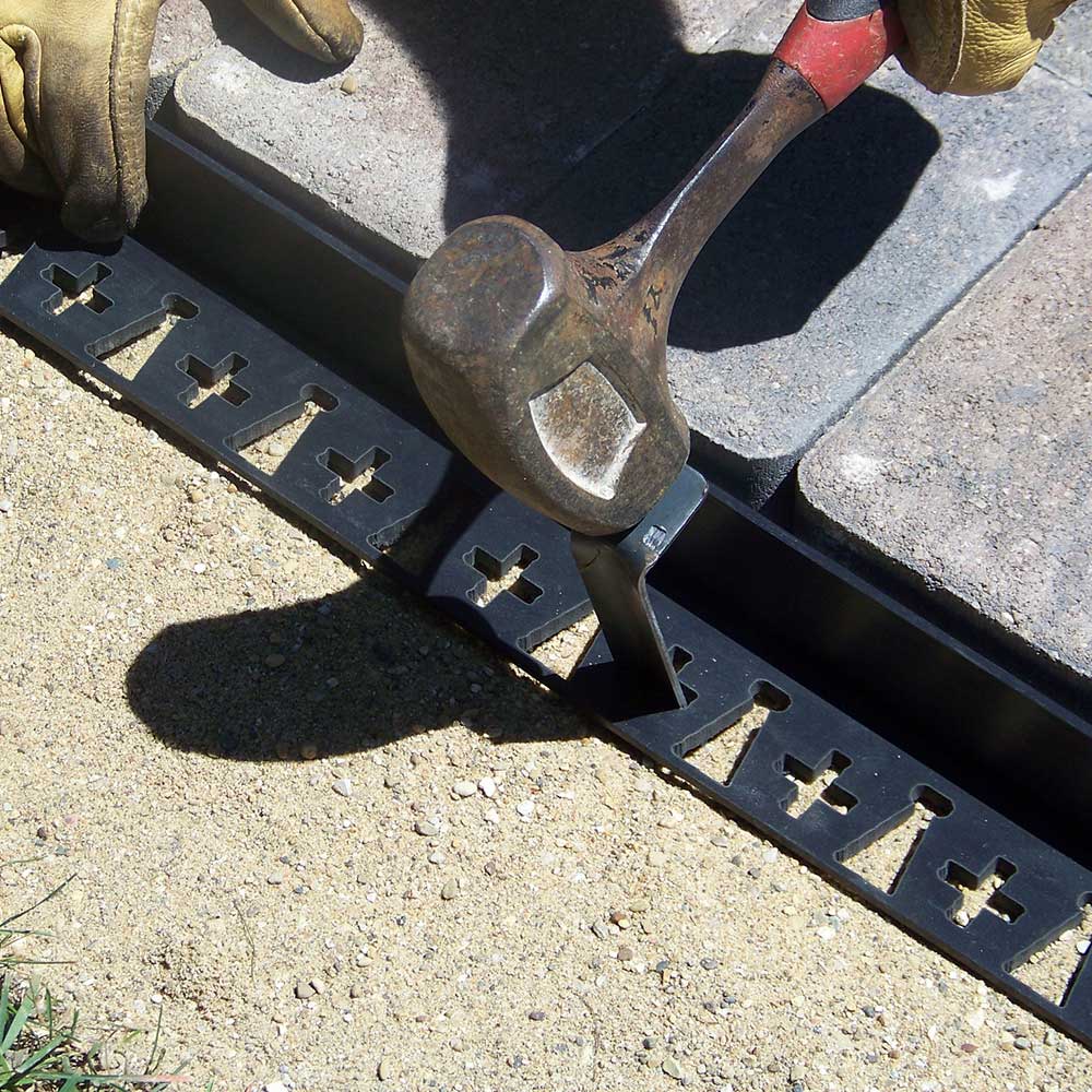 Valley View Industries 48 ft. L Diamond Lok Paver Edging with 40 Anchor Stakes Valley View Industries 48 ft. L Diamond Lok Paver Edging with 40 Anchor Stakes